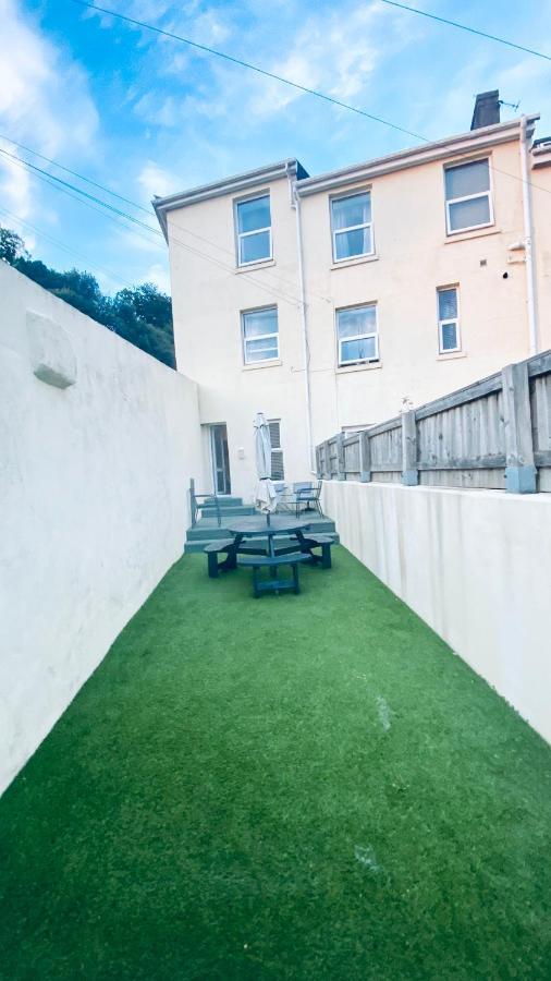 The Bonting Beautiful Three Bed Townhouse Near Harbour And Beach Torquay Esterno foto